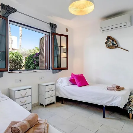 Puerto Chico Q Apartment *